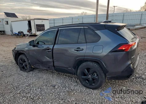 2019 Toyota Rav4 Xse z USA, uszkodzony, nr VIN JTMEWRFV0KD503308
